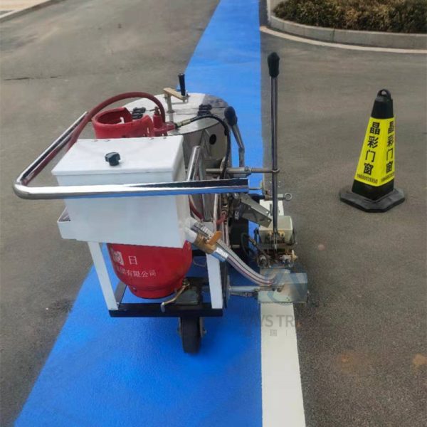 Thermoplastic Road Marking Machine Marked Residential Areas (1)